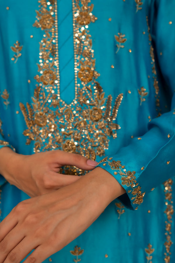 Feroza {Blue}