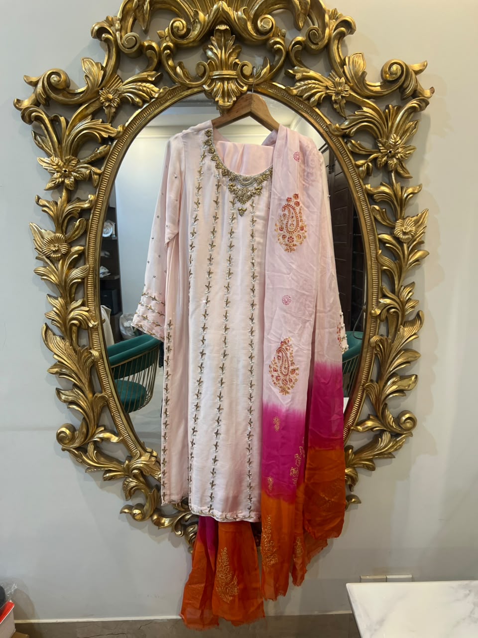 FO-Gulnaar-Ombre- Powder pinl