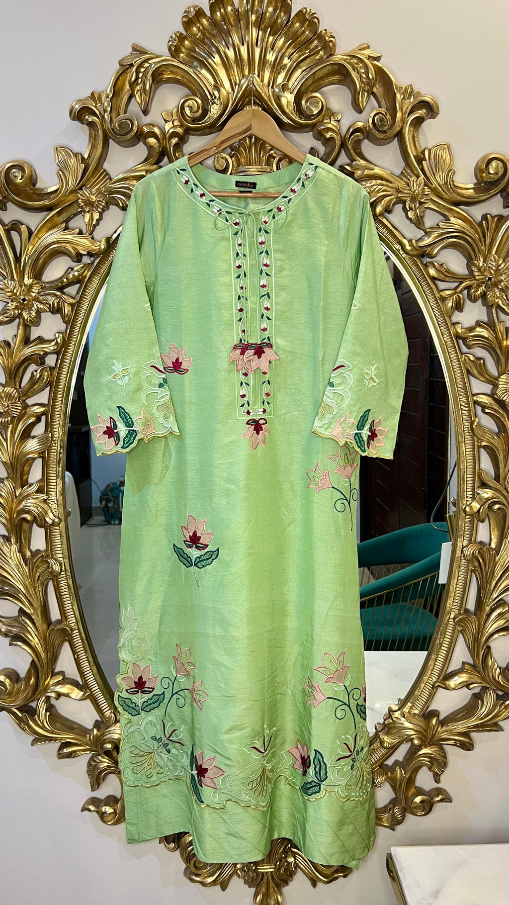 Lemon Green embr. Kaftan