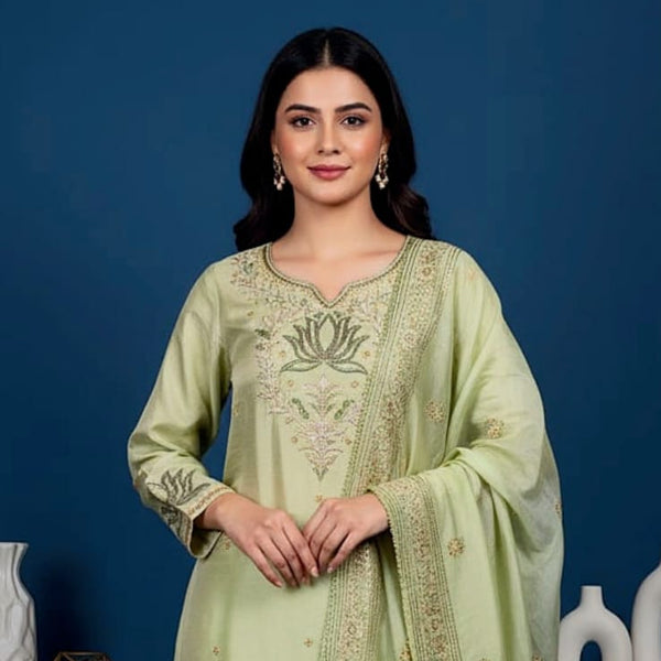 Lux-Pret Mint green emb. Silk