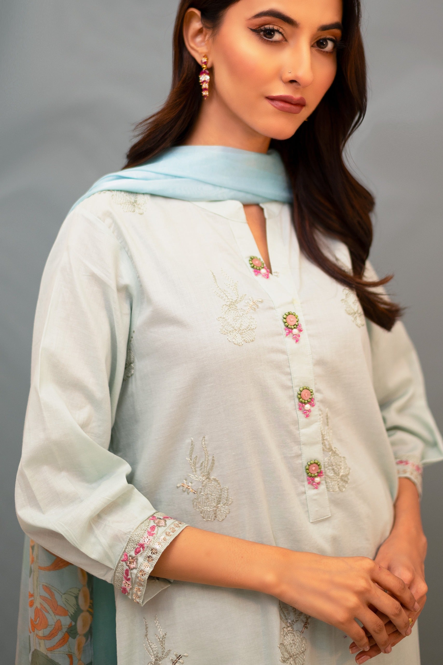 Titli Blue 3pc Secondary image